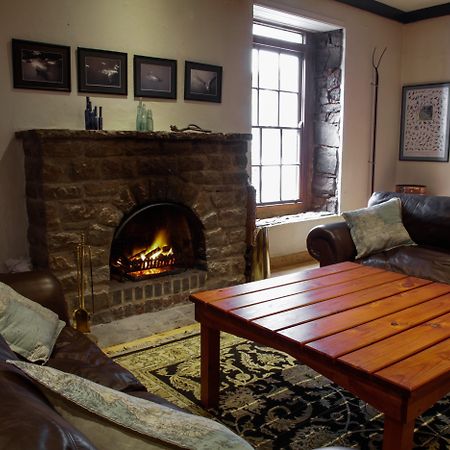 Windsor Hotel Hermanus Bagian luar foto