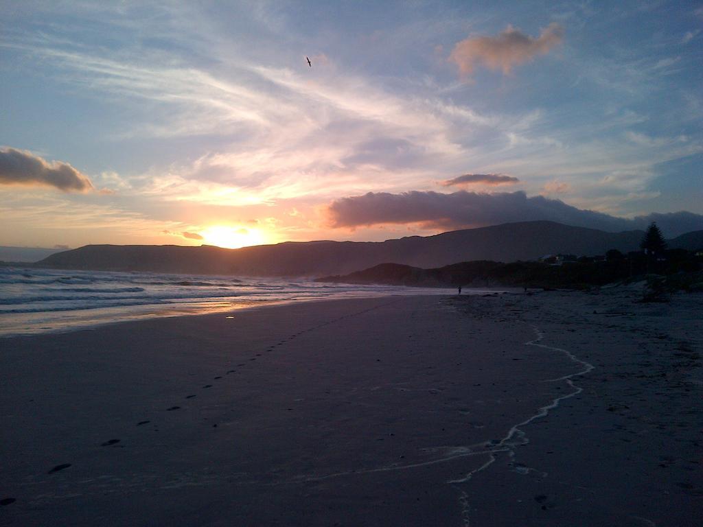 Windsor Hotel Hermanus Bagian luar foto